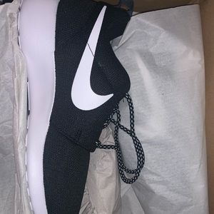 Nike Roshe Runs